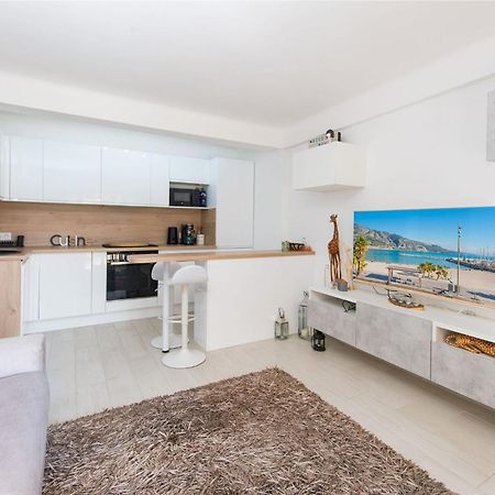Appartement Carnoles Pres Des Plages Roquebrune-Cap-Martin Exteriör bild