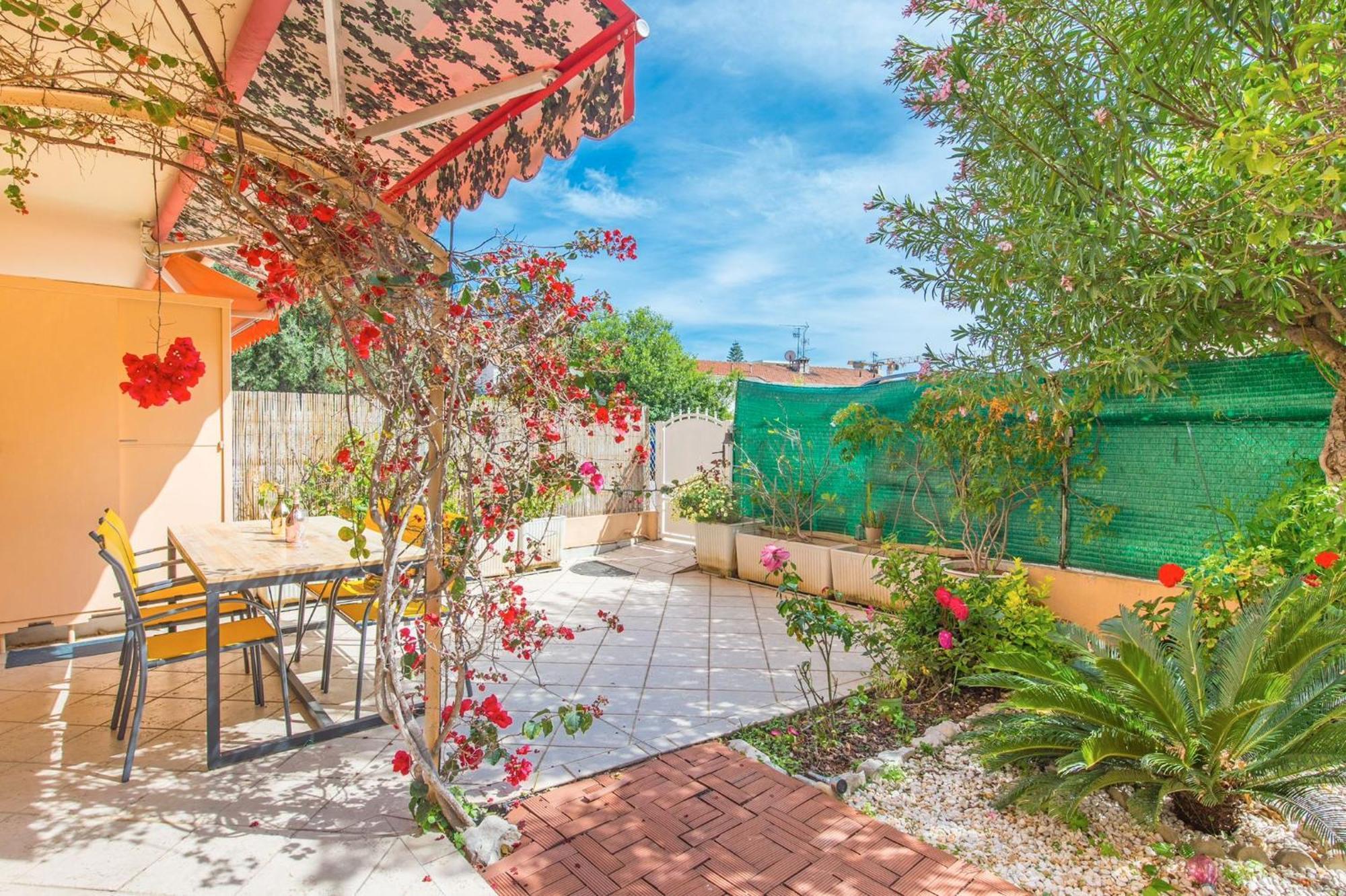 Appartement Carnoles Pres Des Plages Roquebrune-Cap-Martin Exteriör bild
